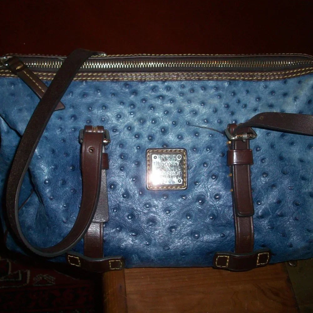 Dooney & Bourke Ostrich Skin Pebbled Leather bag Double Strap Barrel Purse, Fade - Picture 3 of 13